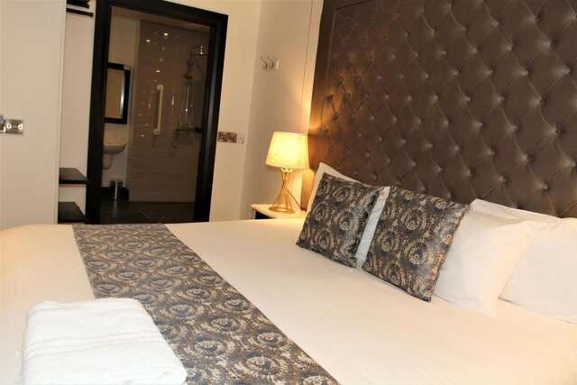 Отель The Lane - Boutique Residence Голуэй-21