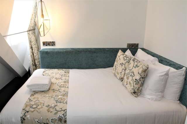 Отель The Lane - Boutique Residence Голуэй-11